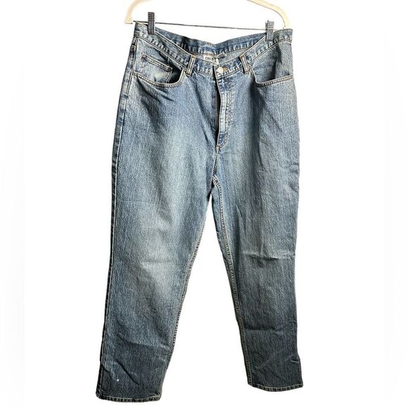 EUC CHICO’s Women’s Relax Fit Blue Jeans - Size 2 = Size 12 - Picture 2 of 8